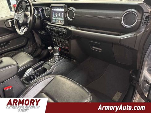 Used 2022 Jeep Wrangler Unlimited Sahara w/ Cold Weather Group image 42