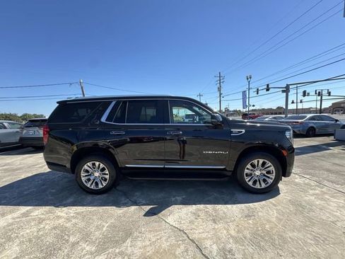 Used 2023 GMC Yukon Denali image 8