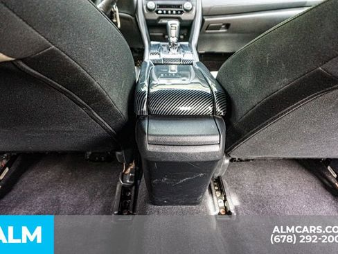Used 2017 Honda Civic Sport image 31