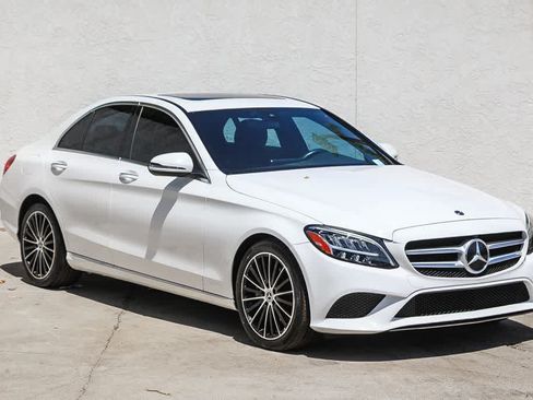 Used 2020 Mercedes-Benz C 300 Sedan image 3