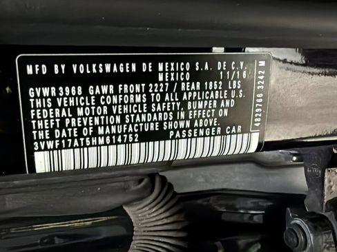 Used 2017 Volkswagen Beetle 1.8T S image 25