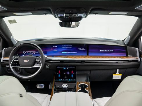 New 2026 Cadillac Escalade Platinum Sport w/ LPO, ONYX Package image 12