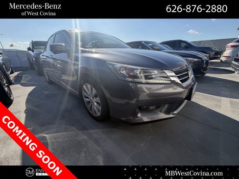 Used 2015 Honda Accord EX image 1