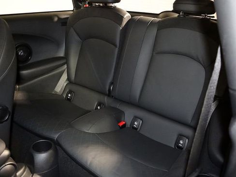 Used 2023 MINI Cooper SE image 13