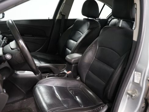 Used 2013 Chevrolet Cruze LT image 6