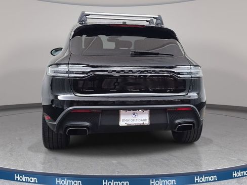 Used 2025 Porsche Macan AWD/4WD image 7