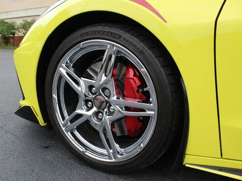 Used 2022 Chevrolet Corvette Stingray Preferred Cpe w/ Z51 Performance Package RWD image 53