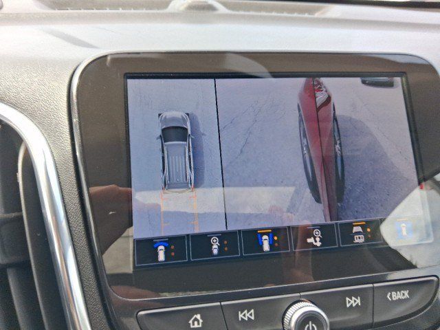Used 2024 Chevrolet Equinox Premier FWD image 18