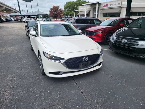 Used 2025 MAZDA MAZDA3 s FWD image 2