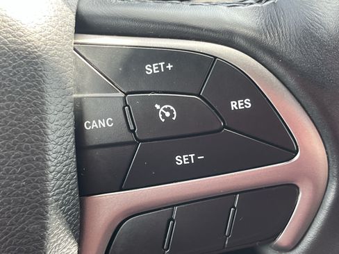 Used 2021 Jeep Grand Cherokee Laredo X RWD image 20
