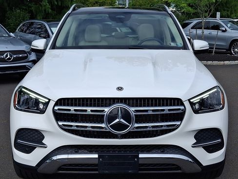 Used 2024 Mercedes-Benz GLE 450 4MATIC image 2