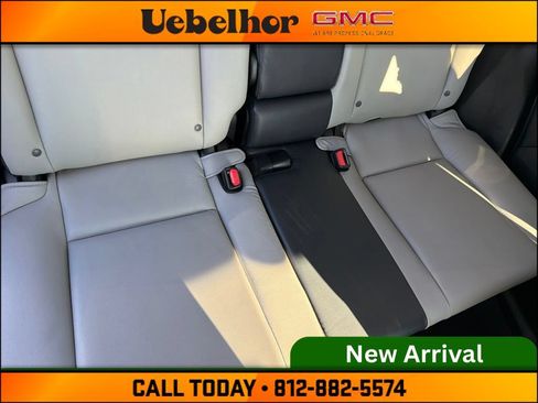 Used 2017 Toyota RAV4 Limited FWD image 7