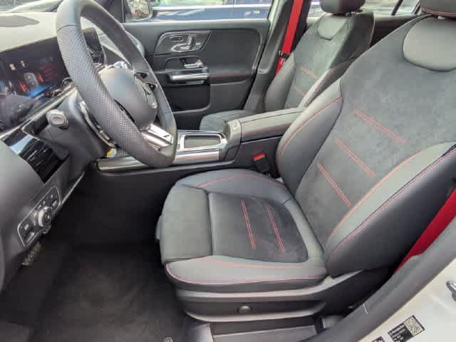 Used 2026 Mercedes-Benz GLA 35 AMG 4MATIC image 15