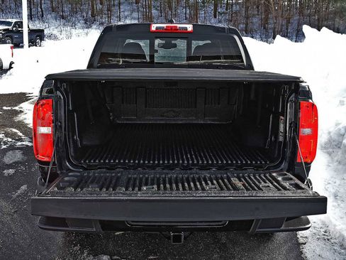 Used 2021 Chevrolet Colorado LT w/ LT Convenience Package image 8