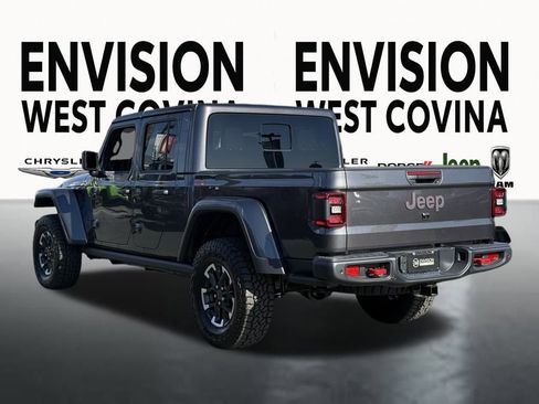 New 2025 Jeep Gladiator Rubicon image 7