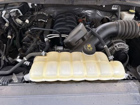 Used 2021 Ford F150 Platinum w/ Equipment Group 701A High image 31