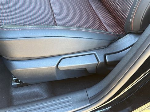 New 2026 Nissan Kicks SR w/ Cold Weather Package image 22