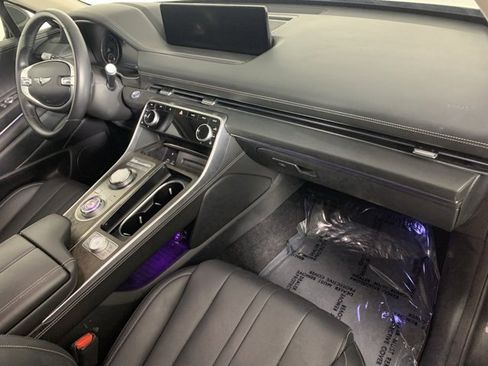 Used 2024 Genesis GV80 2.5T image 10