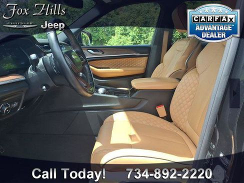 Certified 2023 Jeep Grand Cherokee Summit AWD/4WD image 16