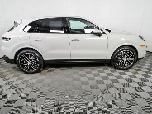 New 2026 Porsche Cayenne AWD/4WD image 29