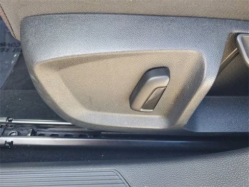 Used 2023 Volkswagen GTI 40th Anniversary Edition image 17