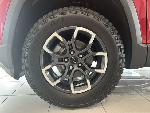 New 2026 Chevrolet Equinox ACTIV w/ Convenience Package III image 7