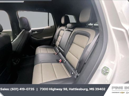 New 2026 Chevrolet Equinox LT FWD image 19