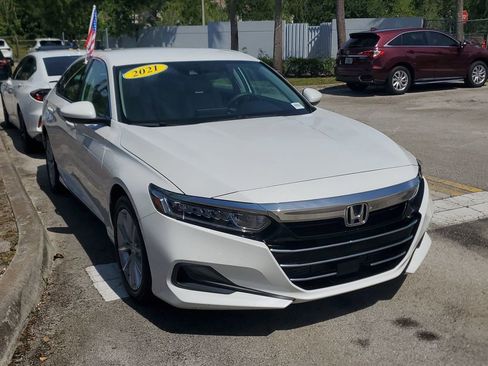 Used 2021 Honda Accord LX image 2