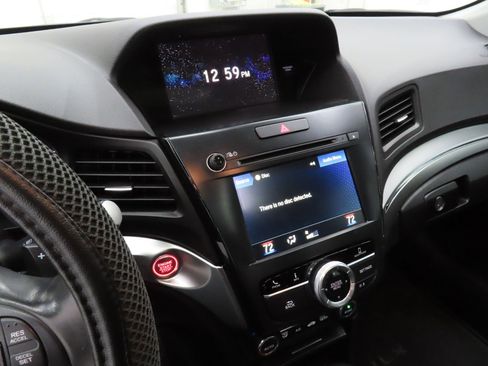 Used 2020 Acura ILX w/ Premium Package image 16