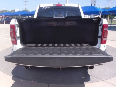 Used 2021 RAM 1500 Limited AWD/4WD image 17