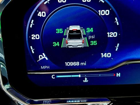 Used 2024 Chevrolet Silverado 1500 High Country image 23