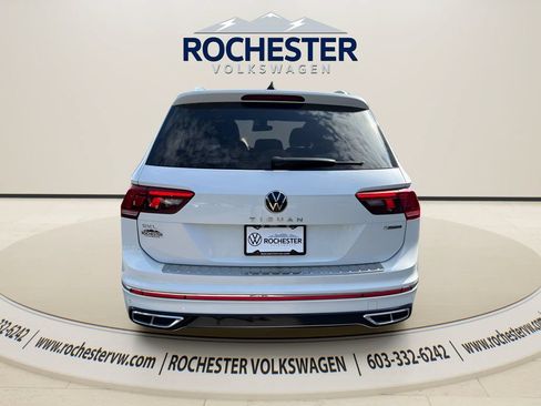 Used 2022 Volkswagen Tiguan SEL R-Line AWD/4WD image 5