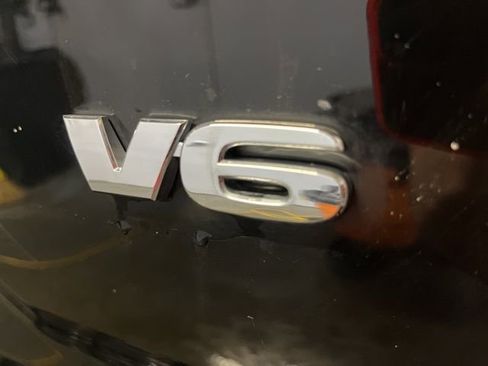 Used 2023 Toyota Tacoma TRD Sport w/ Technology Package image 29