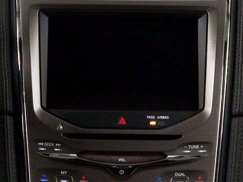 Used 2013 Lincoln MKX FWD image 9