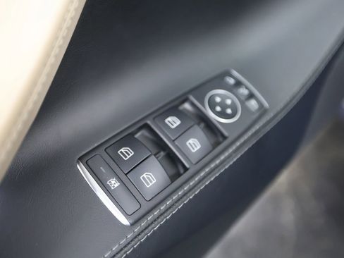 Used 2016 Tesla Model S 90D AWD/4WD image 25