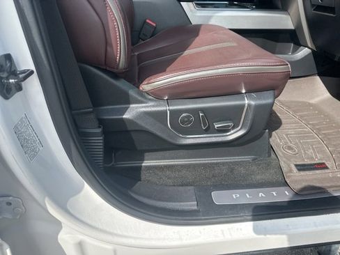 Used 2017 Ford F350 Platinum w/ Platinum Ultimate Package image 33