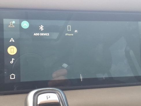 Used 2020 Land Rover Defender 110 First Edition image 9