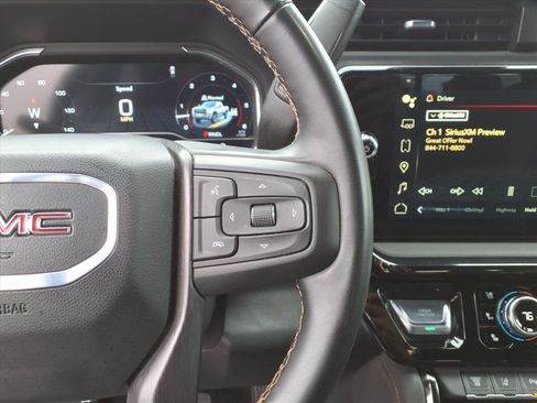 Used 2024 GMC Sierra 2500 AT4 w/ AT4 Premium Plus Package image 12