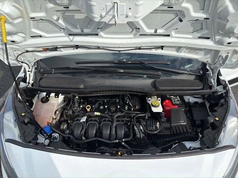 Used 2022 Ford Transit Connect XL image 18