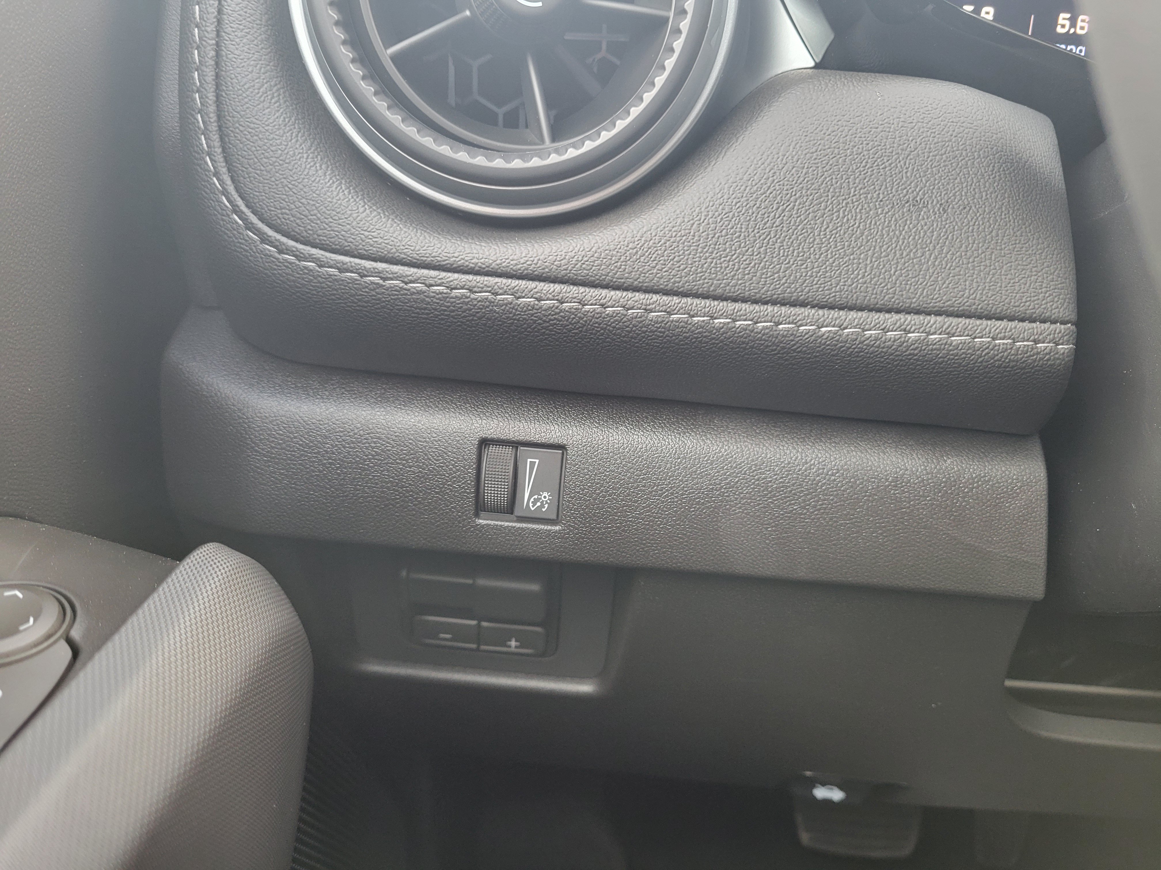 New 2026 Chevrolet Colorado LT w/ LT Convenience Package RWD image 19