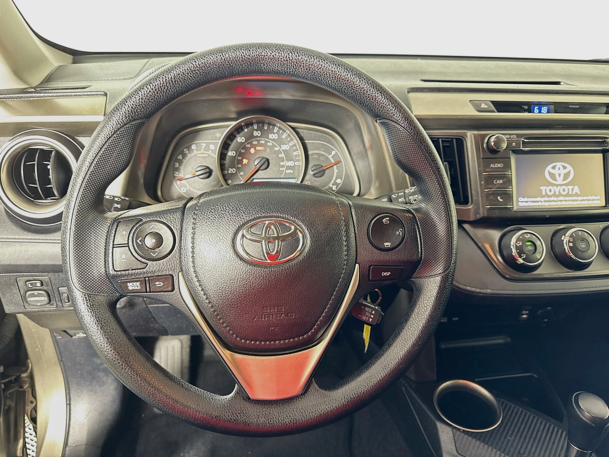 Used 2015 Toyota RAV4 LE AWD/4WD image 12