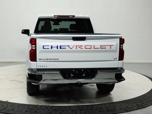 Used 2024 Chevrolet Silverado 1500 LT AWD/4WD image 7