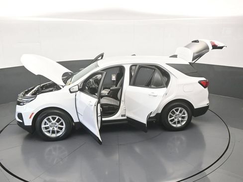 Used 2023 Chevrolet Equinox LS FWD image 60