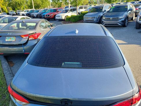 Used 2025 Toyota Corolla LE image 25