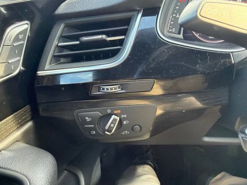 Used 2018 Audi Q7 3.0T Premium Plus w/ Premium Plus Package AWD/4WD image 16