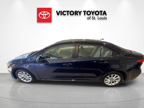 Used 2021 Toyota Corolla LE w/ LE Convenience Package image 6