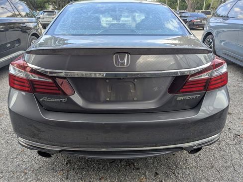 Used 2016 Honda Accord Sport image 5