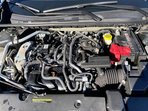 Used 2024 Nissan Sentra SV image 30