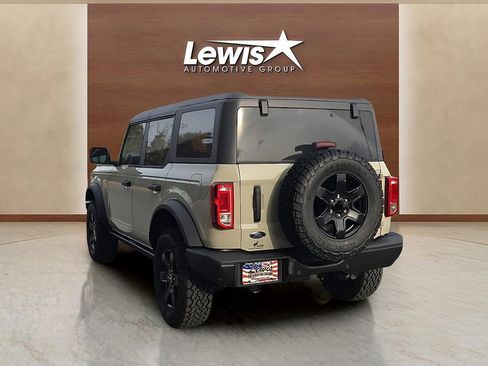 New 2025 Ford Bronco Big Bend w/ Black Diamond Package image 3