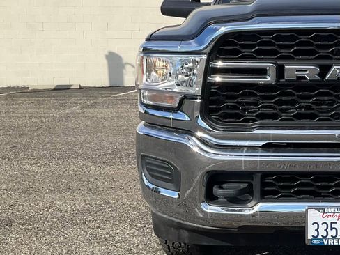 Used 2019 RAM 3500 Tradesman w/ Chrome Appearance Group image 76